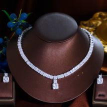 ThreeGraces Elegante Glänzende Quadratische Zirkonia Mode Hochzeit Braut Party Ohrringe Halskette Schmuck-Set für Frauen T1052