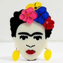 Spille da donna vintage in acrilico per celebrità per donne Fiori Beauty Girl Figura Distintivi Spilla Spilli Gioielli Accessori di abbigliamento