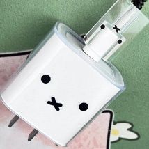 ​ ​ Miffy Kawaii 18/20W Schnellladegerät-Abdeckung, kompatibel mit iPhone 11/12/13/14/15 Pro Max, Silikon, Anti-Fray-Schutzhülle, Geschenk
