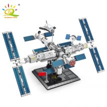 HUIQIBAO Stazione Spaziale Building Blocks Con Astronauta Figura Città Modello Aerospaziale Mattoni Giocattoli Per Bambini per I Bambini