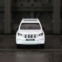 1: 64 simulation Toyota Prado model car, static model, metal collectible gift car
