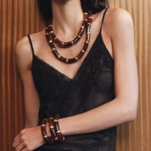 Girlgo 2024 neue zaa 2er Pack elastische Halskette, Vintage Harz Farb block Halskette Armband, Party Bankett Schmuck