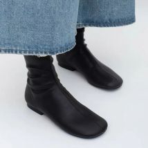 Wohnungen Frauen Stiefeletten Sport Sneaker Designer Chelsea Stiefel Winter 2025, Trend Walking Laufen Schuhe Leder Schuhe Mujer Botas