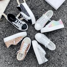 8011Trendige und vielseitige Freizeit-Sport-Skateboard-Kinderschuhe, flache Schuhe für Mädchen, modische weiche Sohle, atmungsaktiv und