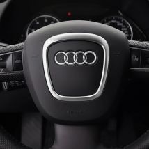 Volante dell'auto Centro Logo Copertura Trim Accessori Per Lo Styling Per Audi A6L A5 Q7 Q3 A3 A4L Q5 A8L A7 Q5L Q8 SQ5 A8 A7L Q6 E-TRON
