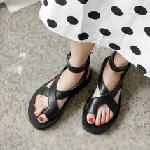 Sandali da donna 2024 estate tinta unita comode scarpe da spiaggia femminili sandali grossi piattaforma per scarpe antiscivolo Zapatillas Mujer sandali piatti sandali donna estivi scarpe donna estate