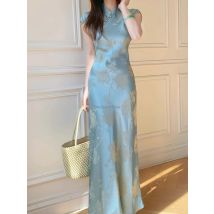 2026 Elegantes Luxus-Qipao: Modisches, literarisches und kunstvoll ausgedrücktes chinesisches Damen-Qipao für den Alltag – verbessertes, stilvolles Retro-Kleid