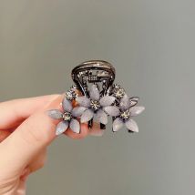 Strass glasierte Blume Haars pange schwarze Farbe High-End halb gebundenes Haar Kralle Rücken Kopf Frauen exquisite Haarschmuck