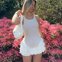 Rüschen-Trägerkleid für Damen, sexy, durchsichtig, ärmellos, schlank, solide Weste, Minikleid, gerippt, gerüscht, figurbetonte Kleider für den Sommer