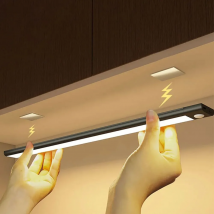 Oświetlenie szafki LED USB typu C akumulatorowa lampa LED z czujnikiem ruchu do szafy kuchennej