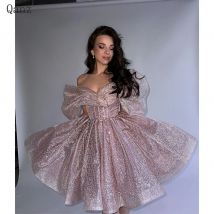 Qanz Glitzer-Tüll-Abschlussballkleider, schulterfrei, glänzendes, kurzes rosafarbenes Party-Glitzerkleid, Abendkleid mit Korsettrücken, individuell gestaltet