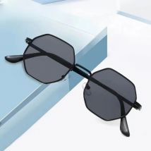 Classic Metal Fashion Retro Sunglasses Polygonal Octagon Shape Glasses Trendy Retro Eyeewear for Stylish Protection