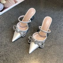 Imitierte Sandalen und Schmetterlingsknoten für Damen, High Heels, schmale Hausschuhe, Partybomben, luxuriöse Hochzeitsschuhe, Sommermode