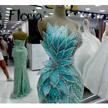 Volle Blätter silberne Kristalle Ballkleider Schatz ärmellose Hochzeits kleider Seite geteilt Vestidos Para Madre de Novia 2024