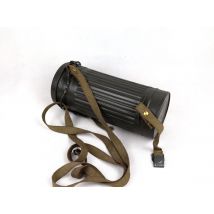 DEUTSCHE GASMASKE CANISTER CONTAINER UND STRAP REPLICA