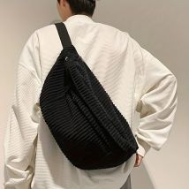 Schicke, extragroße Cord-Umhängetasche – vielseitig und geräumig mit verstellbarem Riemen