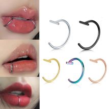 Anello per labbro finto clip-on 18G in acciaio inossidabile punk ipoallergenico non penetrante cerchio per labbro placcato oro 18 carati cartilagine conchiglia orecchino a polsino