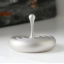 Stressabbau Spielzeug Wassertropfen Hand Kreisel Metall Desktop Magic Fusion Dekoration Desktop Gyro Kinder Erwachsene Büro Männer