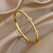 Glossy Zircon Ball Flower Cuff Bangle Bracelets for Women Trendy Gold Plated Copper Wristband Bracelet Party Jewelry