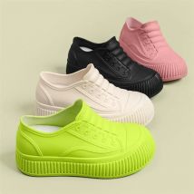 Neue Innere Höhe Regen Stiefel frauen Stilvolle Kurze Regenschuhe Low Top Wasserdichte Wasser Schuhe Frau Breite Chunky Galoschen Neue