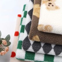 45x50CM/1 Yard Verdickt Gedruckt Lamm Wolle Stoff Weiche Warme Plüsch Puppe Kleidung Handschuh Futter Pullover stoff Diy Nähen TJ9721