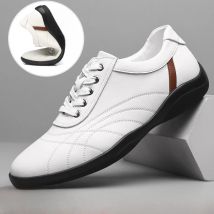 Zapatos deportivos informales para hombre, zapatos deportivos antideslizantes de cuero genuino británico, cómodos zapatos de cuero informales de suela suave para hombre