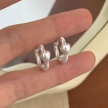 PANJBJ 925 Sterling Silver Love Heart Hoop Earring for Women Minimalism Sweet Romance Lovely Trend Jewelry Gift Dropshipping