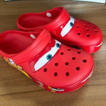 Disney New Lightning Mcqueen Pixar Cartoon Solid pantofole impermeabili scarpe da spiaggia sandali Casual traspiranti scarpe avvolgenti alla caviglia regalo