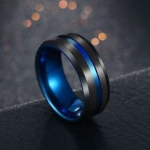 UAGE 8mm Schwarzer Ring für Männer Frauen Groove Rainbow Edelstahl Eheringe Trendy Brüderliche Ringe Lässiger Herrenschmuck