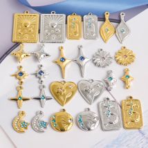 6 Stück glänzende Strass-Anhänger Sonne Mond Kreuz Stern Edelstahl Charms für Schmuckherstellung Bulk Blume Charm DIY Tasche Schlüsselanhänger