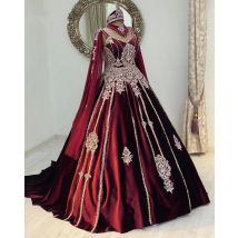 Burgunderroter marokkanischer Kaftan, formelle Abendkleider, A-Linie, herzförmige Applikationen, Ballkleider, arabische Partykleider, individuell gestaltet