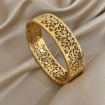 DODOHAO 4 Styles Retro Gold Color Stainless Steel Bangle Bracelet Women Classic Hollow Flower Leaf Wide Bracelet Jewelry Gifts