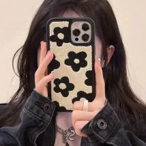 Korea Frische Blume Plüsch Telefon Fall für iPhone 15 16 14 13 12 16 Pro Max Stoßfest Cartoon Warme Tuch Stoff Weiche Tpu Abdeckung