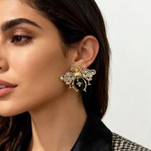 Vintage Animal Crystal Bee Stud Earrings Bohemian Brand Party Statement Rhinestone Ear Stud For Girls Bijoux Wholesale