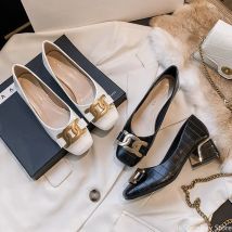 Frauen Schuhe Mode Pumpen Mode Leder Stein Muster High Heels Schuhe Mädchen Metall Dekoration Casual Kleid Schuhe