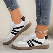 Women Sneakers Spring New Flat Loafers Comfortable Slip on Soft Female Sneakers Lightweight Outdoor Shoes for Women