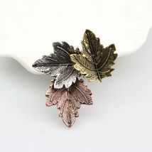 Stylish Maple Leaves Brooch Women's Fashion Vintage Tricolor Pendant Lapel Pin for Wedding Anniversary Daily Wear Holiday Gift