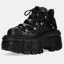 2025 Pelle bovina Rock Spanish Dark Muffin Punk Pelle da uomo e da donna con lo stesso metallo Scarpe da papà con piattaforma alta