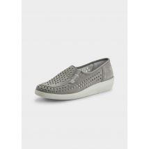 Mocassins d'été avec perforations - gris - Gr. 36 de Goldner Fashion
