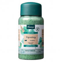 Kneipp Eucalyptus Cristaux de Bain Rafraîchissant 600g - Décontractant - pour Peau Normale, Peau Grasse et à problèmes