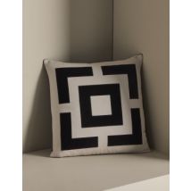 M&S X Kelly Hoppen Coussin carré à découpes - Black Mix, Black Mix
