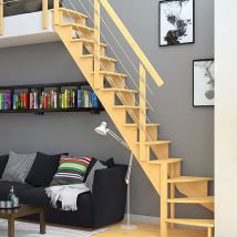 DOLLE Raumspartreppe Wangentreppe Lyon, 75 cm, 1/4 gewendelt,Edelstahlrohre links,Kiefer,unbehandelt