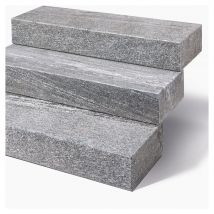 Seltra Natursteine Blockstufe BIASCA EXACTA satiniert Gneis silbergrau-liniert, 15x35x80 cm