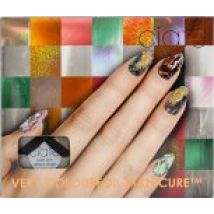 Ciaté Very Colourfoil Manicure Wonderland Gift Set 13.5ml Cream Soda Nail Polish 30x Metallic Foil Sheets in 6 Shades + 5ml Foil Fix Glue + Nail Wheel