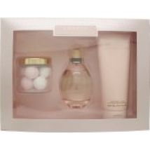 Sarah Jessica Parker Lovely Gift Set 100ml EDP + 200ml Body Lotion + 100g Bath Pearls
