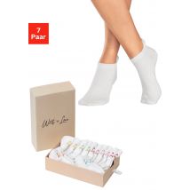 LASCANA Sneakersocken, (Box, 7 Paar, Box), mit kleiner Stickerei