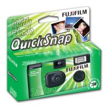 FUJIFILM QuickSnap V400 Single Use Camera