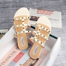 Flat-bottomed Sandals And Slippers Female Warren V Home Rivet Shoes Summer Wear Round Toe PU Word Slippers Large Size 41-43 In Stock