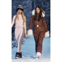 PRETTYLITTLETHING SKI Combinaison de ski ceinturée tabac à bordures en fausse fourrure et coutures en forme de coeurs, Tabac