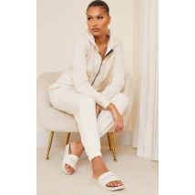 PRETTYLITTLETHING Claquettes beiges, Beige
